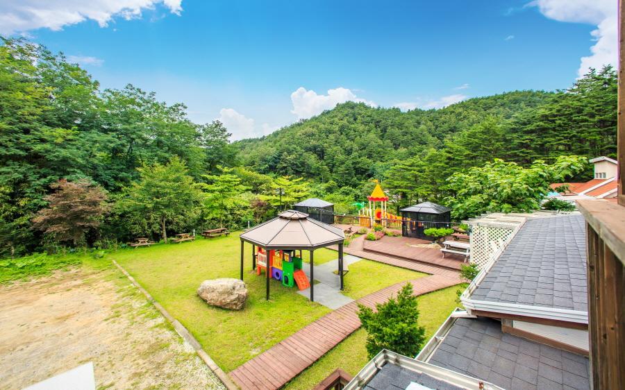יאנגיאנג Ecoheim Pension מראה חיצוני תמונה